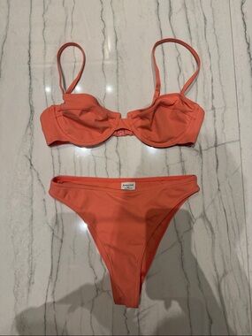 Aritzia Babaton- Coral Adjustable Balconette high rise Bikini Set